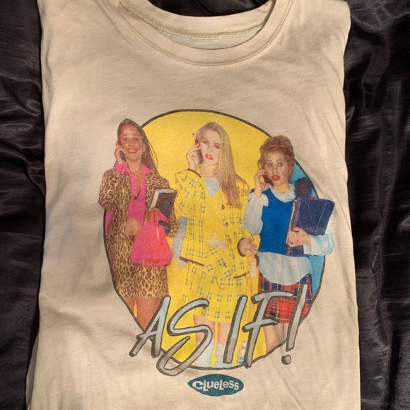 🦇 Clueless Tee 🦇 - Picture 1 of 3